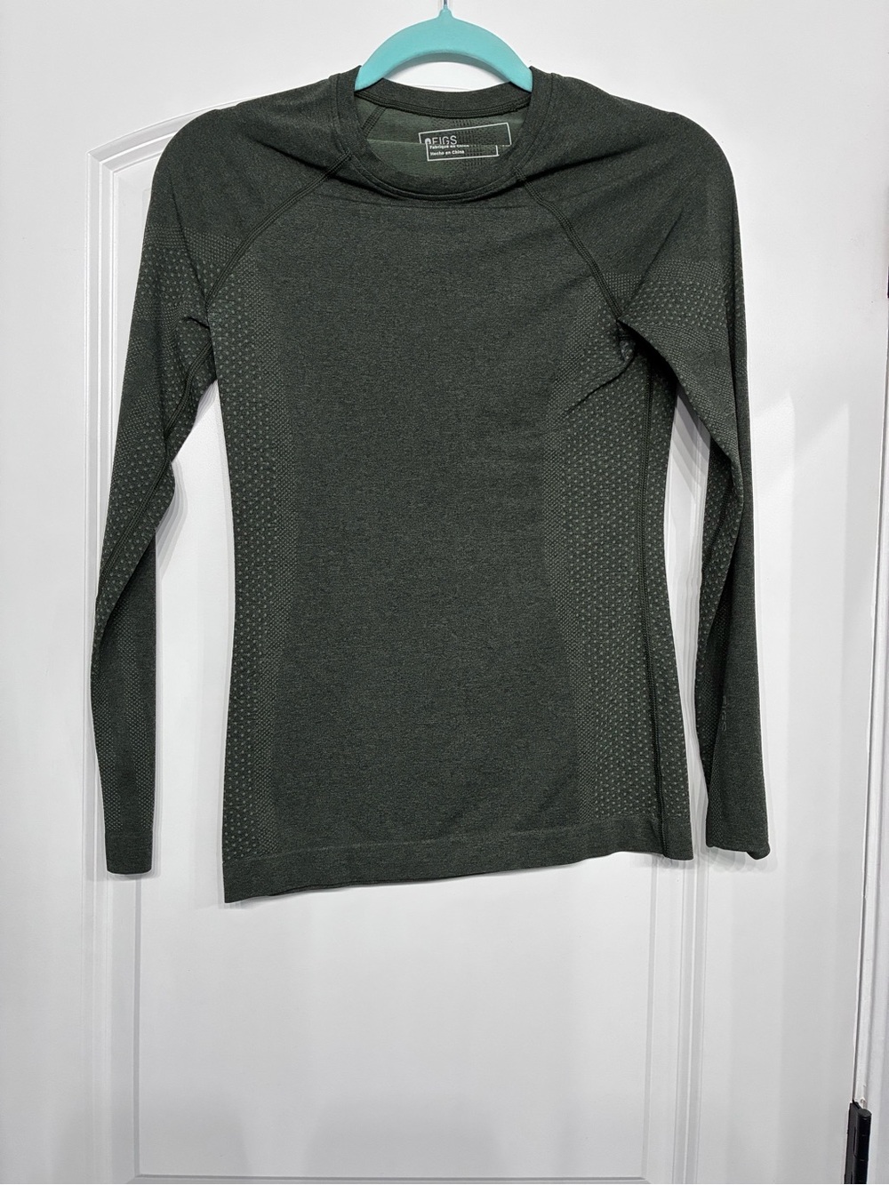 FIGS Salta Seamless Long Sleeve Underscrub XS Olive Green